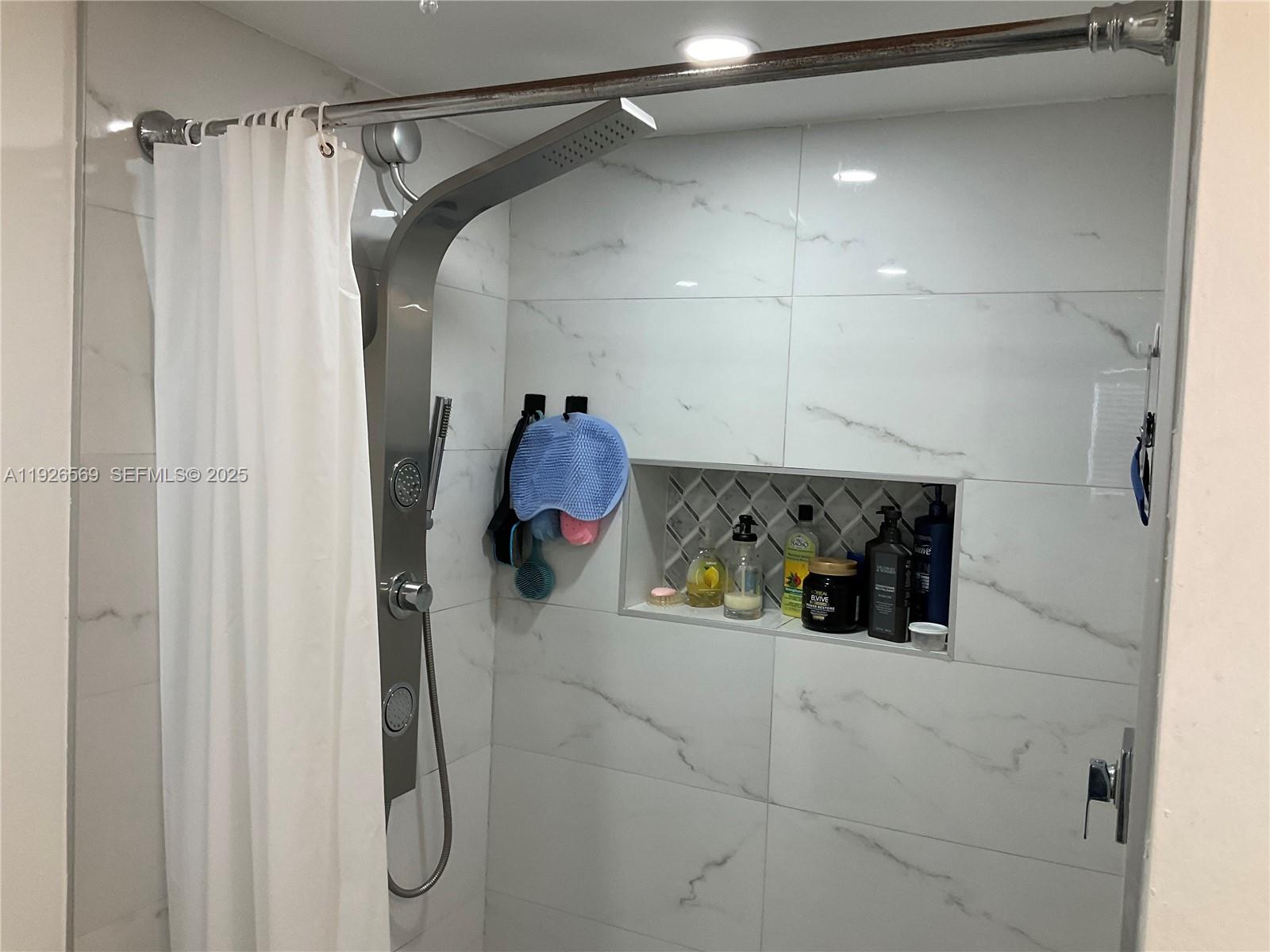 SUNRISE LAKES 79 CONDO - Residential