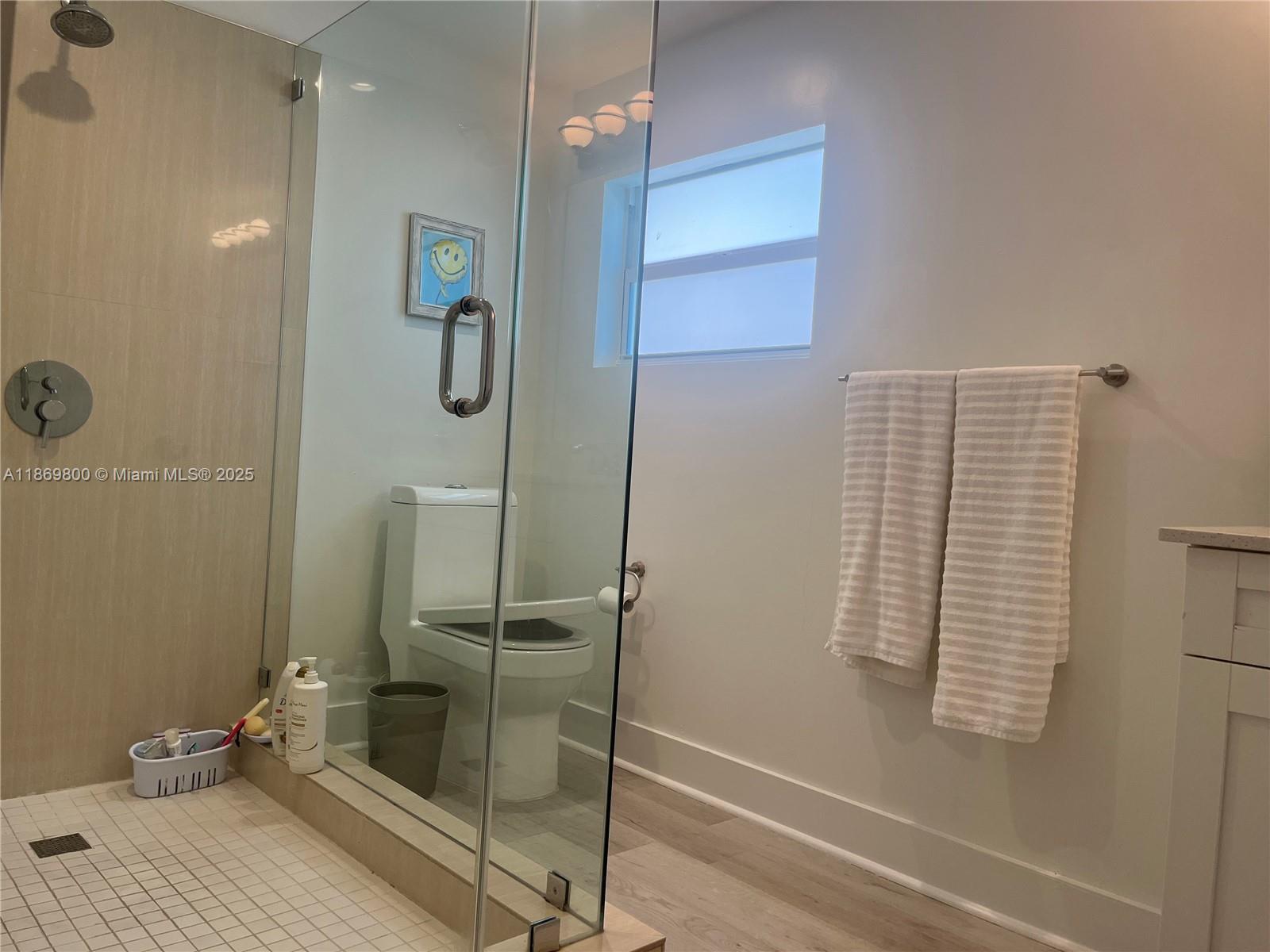 CENTRAL MIAMI PART 6 - Residential Lease