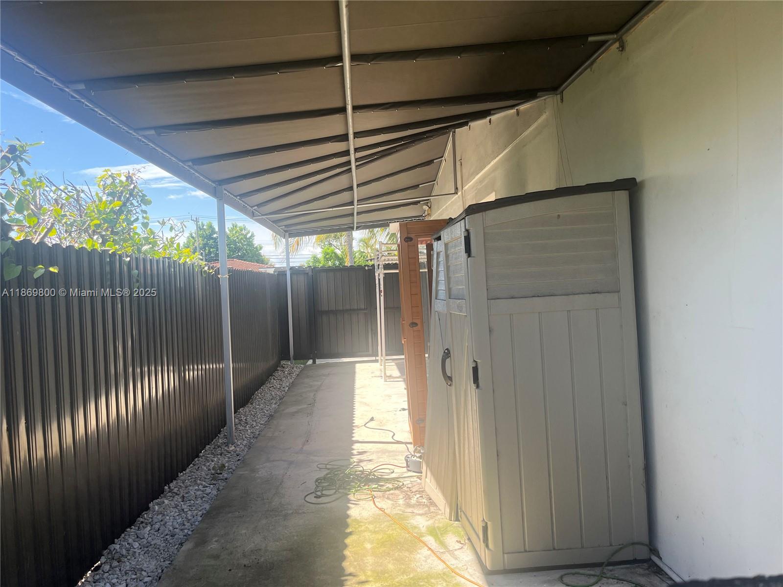 CENTRAL MIAMI PART 6 - Residential Lease