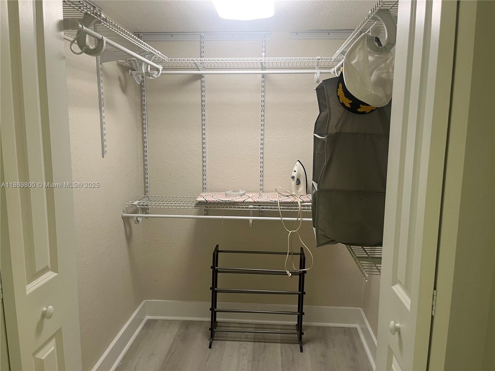 CENTRAL MIAMI PART 6 - Residential Lease