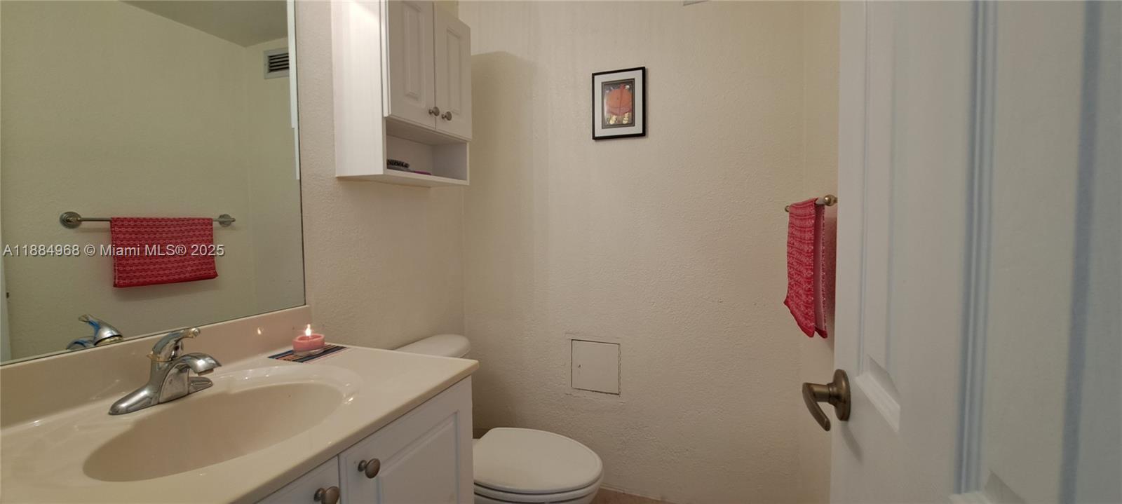 WAVE CONDO - Residential Lease