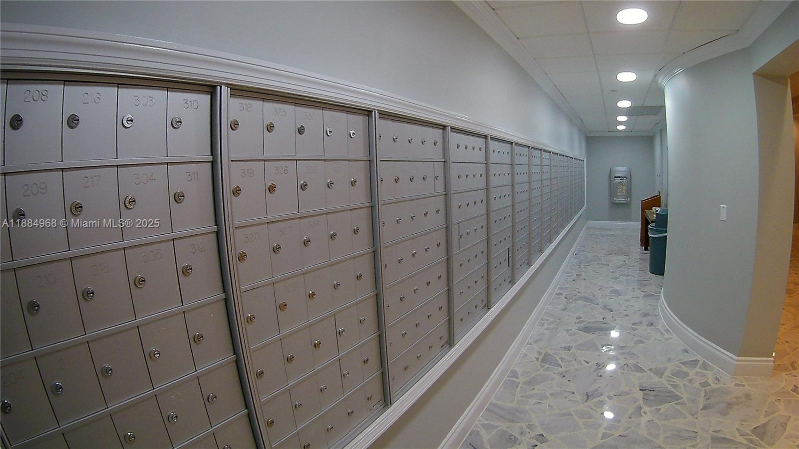 WAVE CONDO - Residential Lease