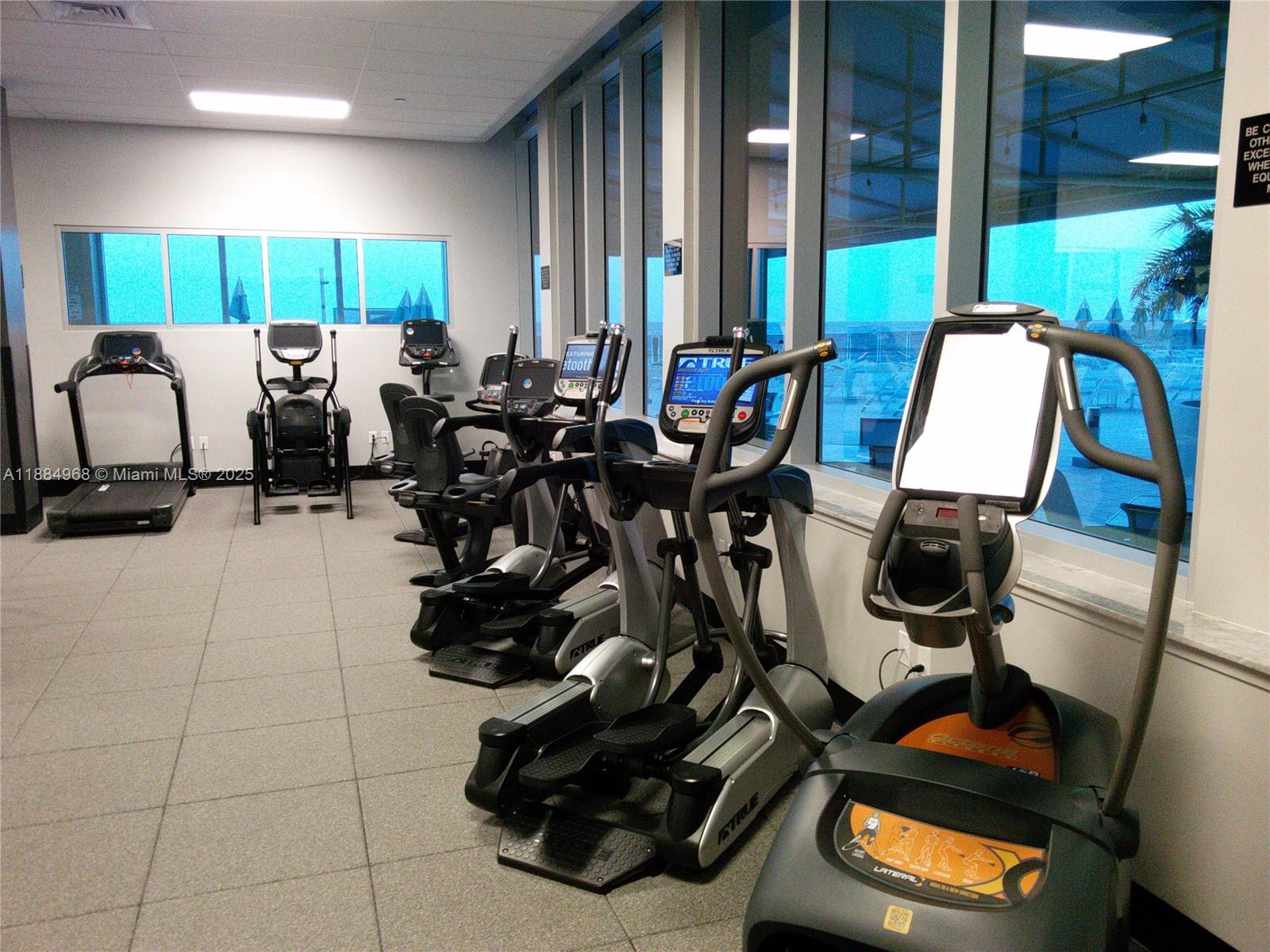 WAVE CONDO - Residential Lease