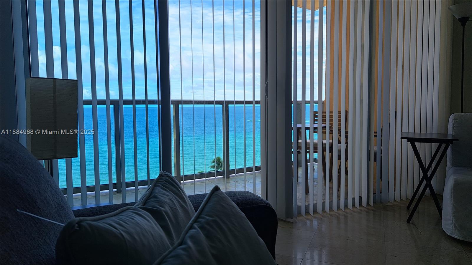 WAVE CONDO - Residential Lease