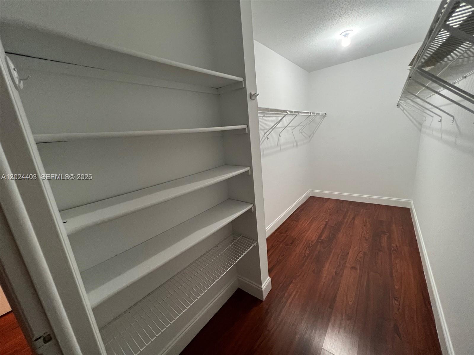 NOB HILL WEST CONDO - Residential