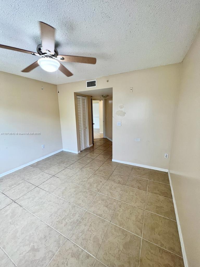 GRAND VIEW AT CRESTWOOD C - Residential Lease