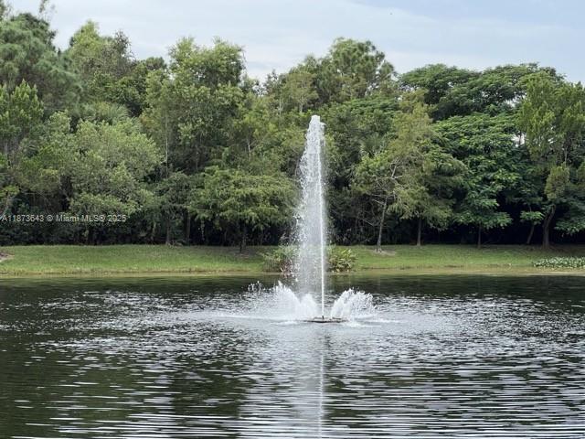 GRAND VIEW AT CRESTWOOD C - Residential Lease