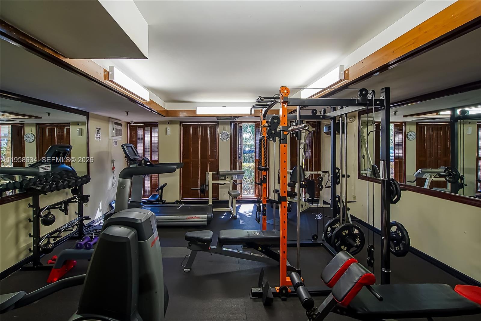 CEDAR GLENN CONDO APTS EA - Residential