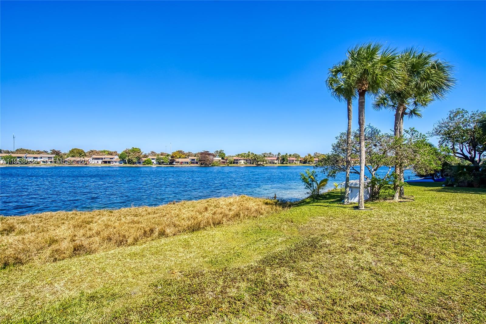 CEDAR GLENN CONDO APTS EA - Residential