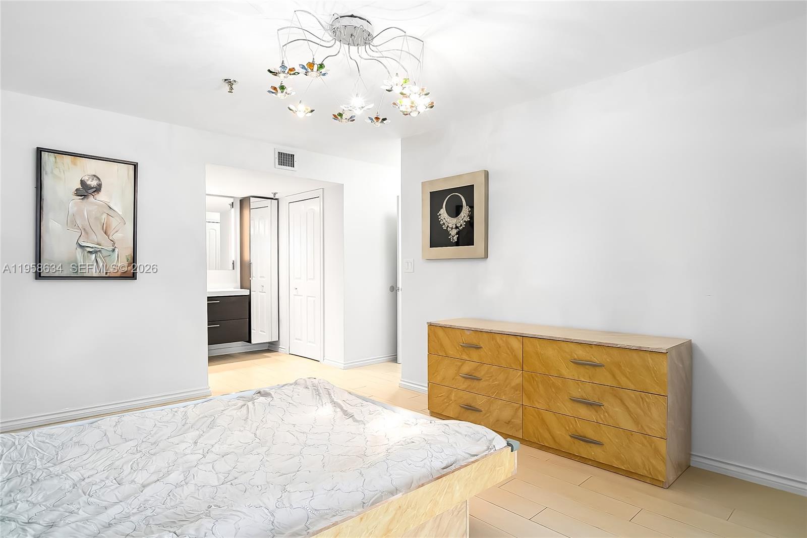 CEDAR GLENN CONDO APTS EA - Residential