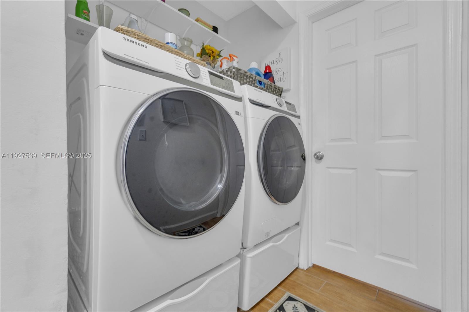 WEITZER HAMMOCKS HOMES SE - Residential