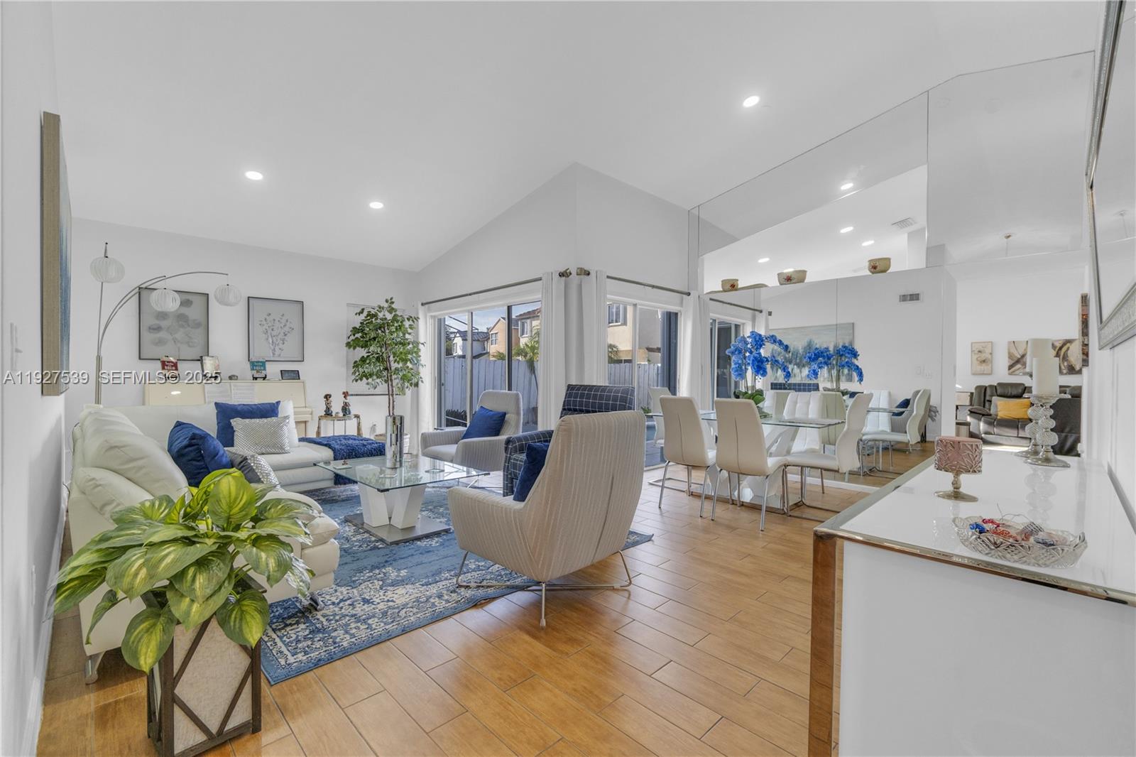 WEITZER HAMMOCKS HOMES SE - Residential