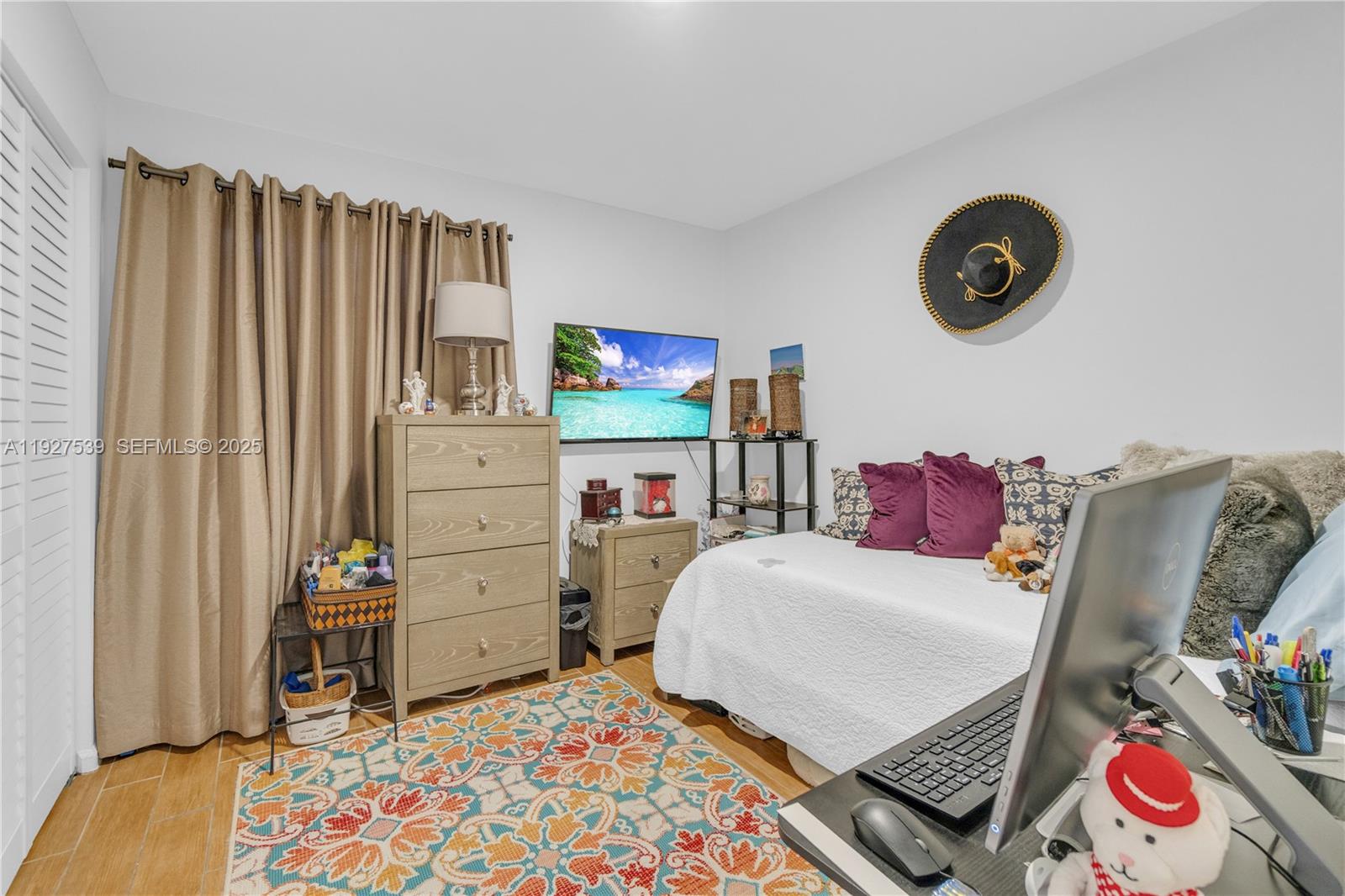 WEITZER HAMMOCKS HOMES SE - Residential