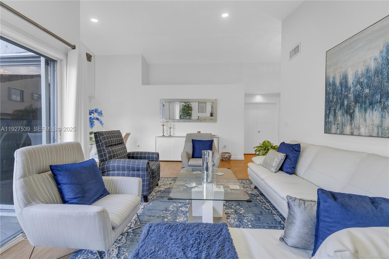 WEITZER HAMMOCKS HOMES SE - Residential