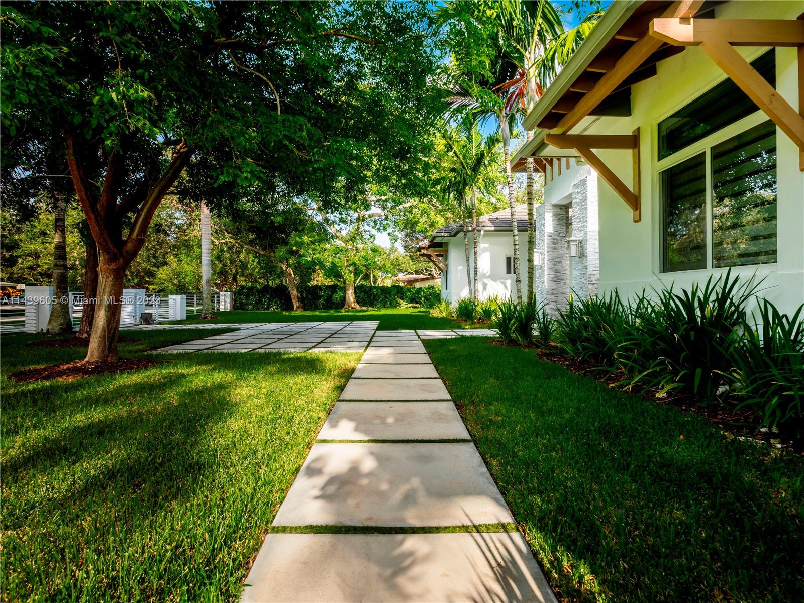 PINE TREE ESTATES - Residential