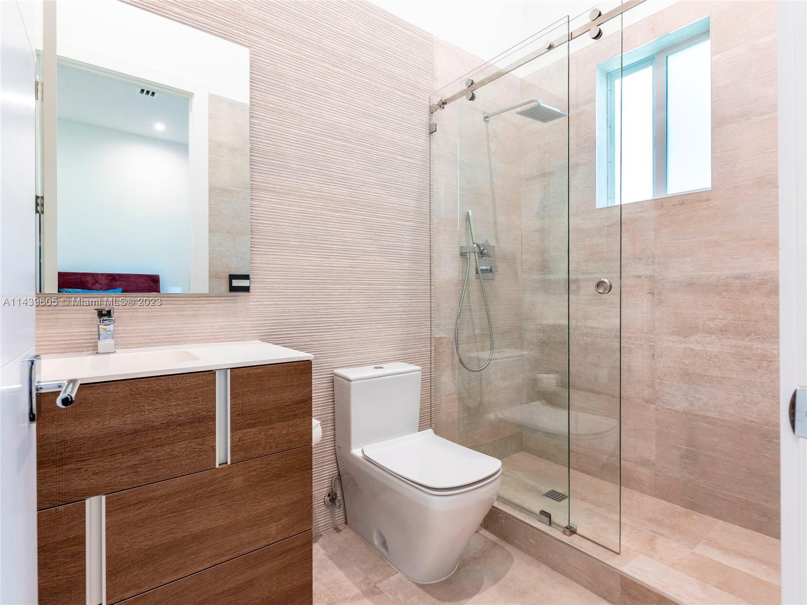 PINE TREE ESTATES - Residential