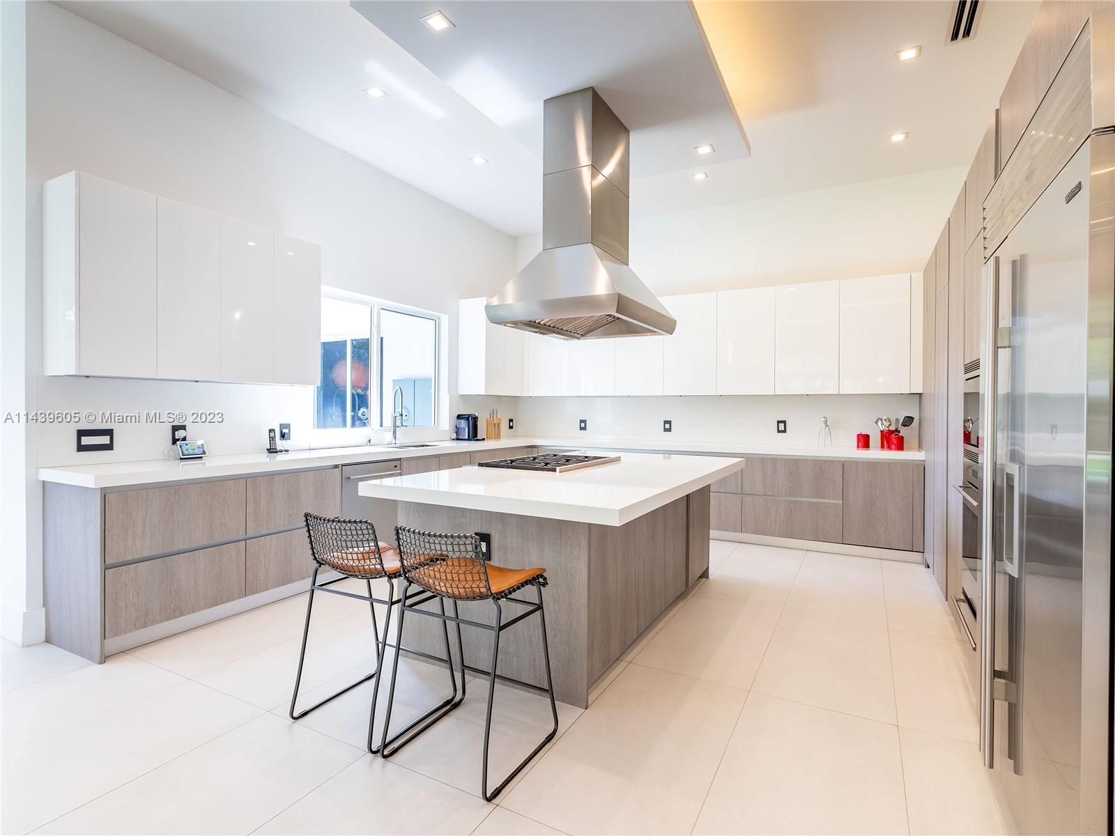 PINE TREE ESTATES - Residential