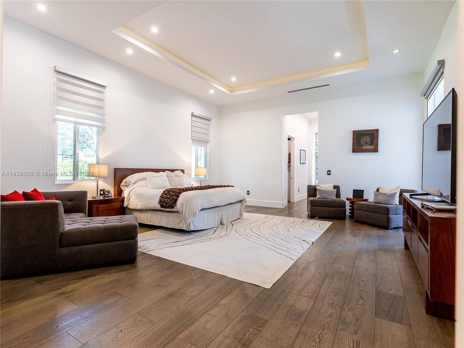 PINE TREE ESTATES - Residential