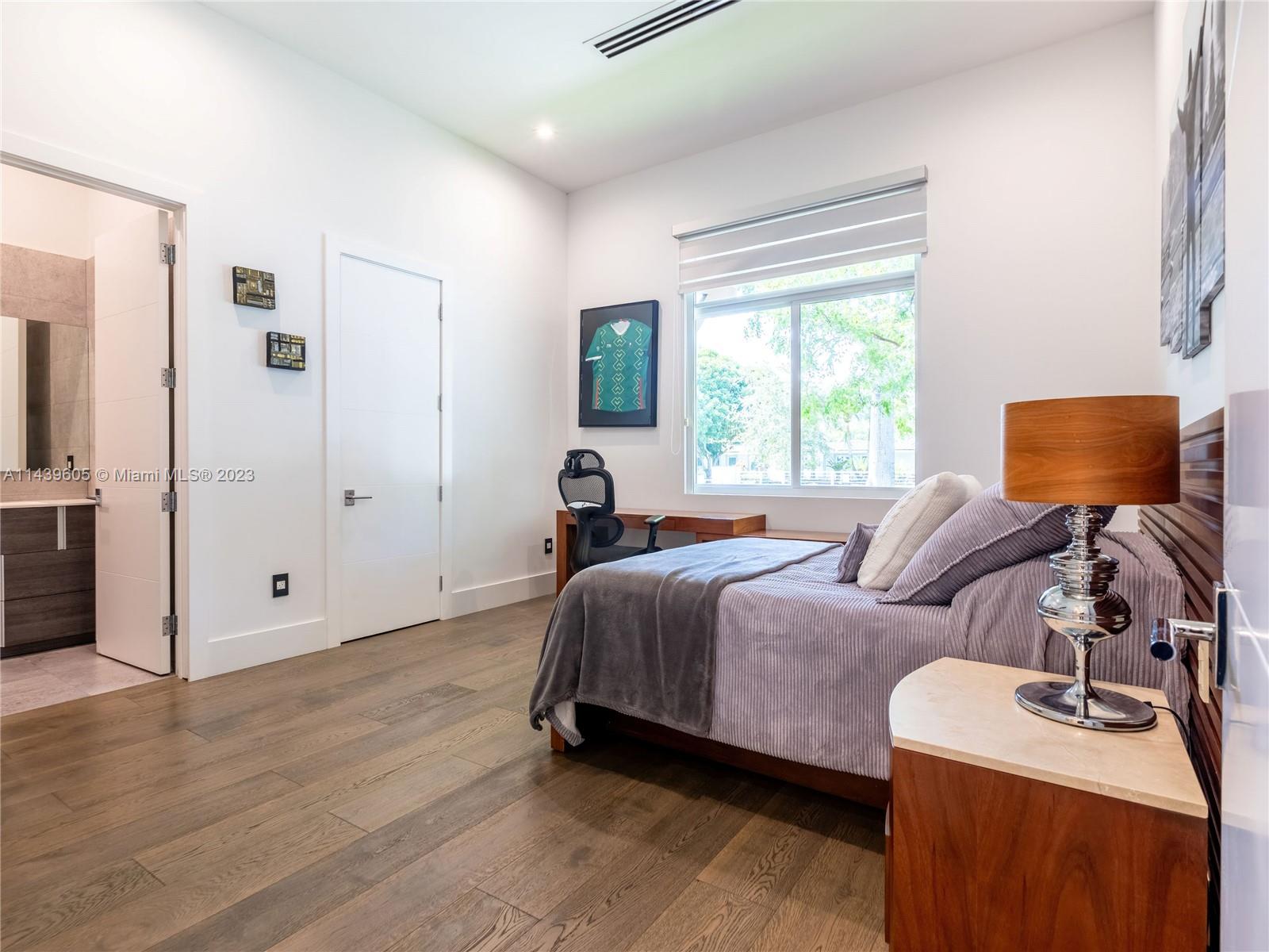 PINE TREE ESTATES - Residential