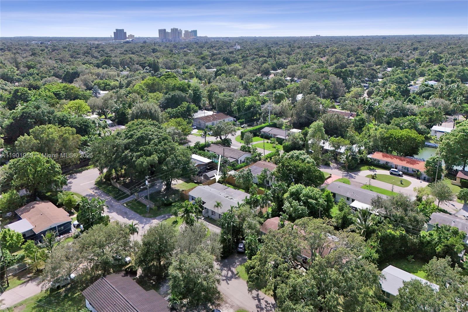 TWIN LAKE MANOR SUB - Residential