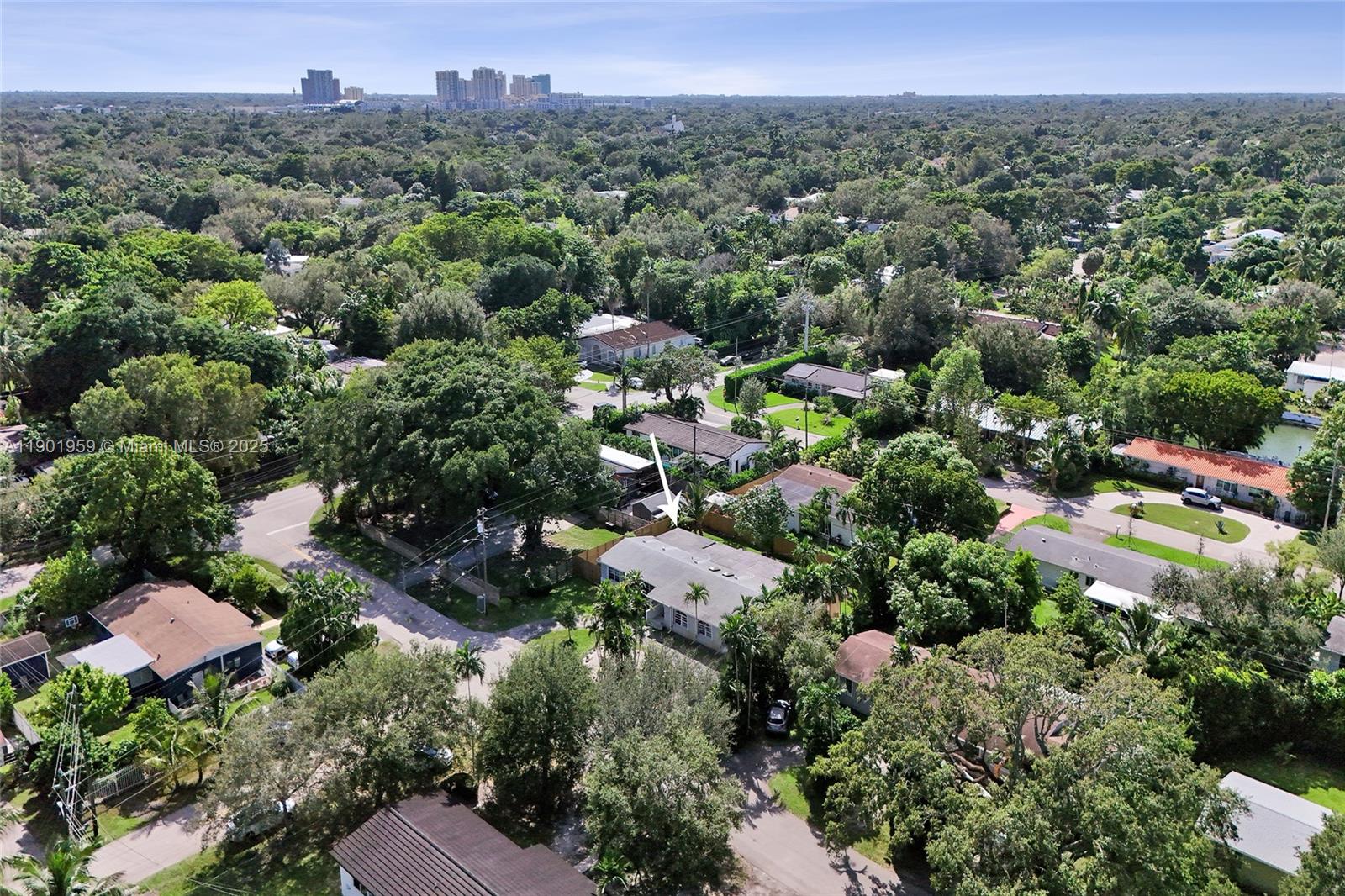 TWIN LAKE MANOR SUB - Residential