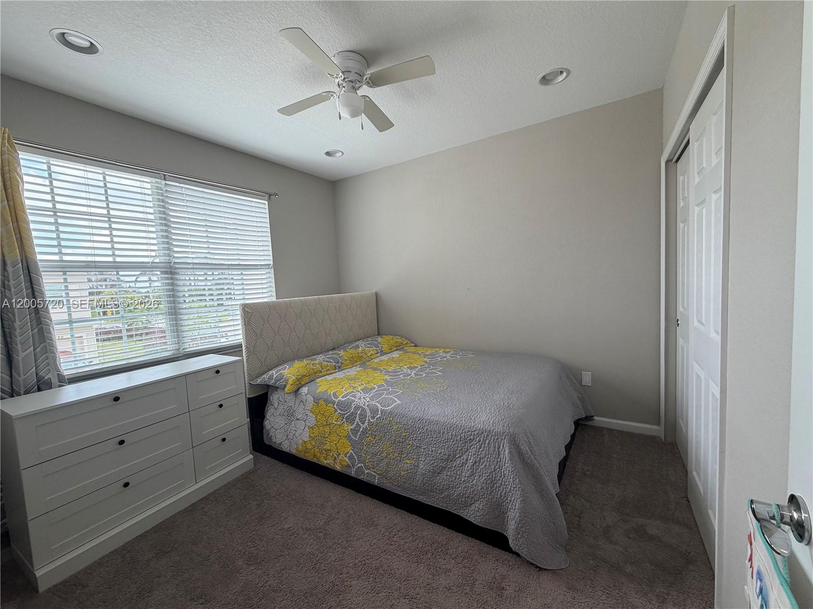 VIZCAYA FALLS PLAT 3 - Residential