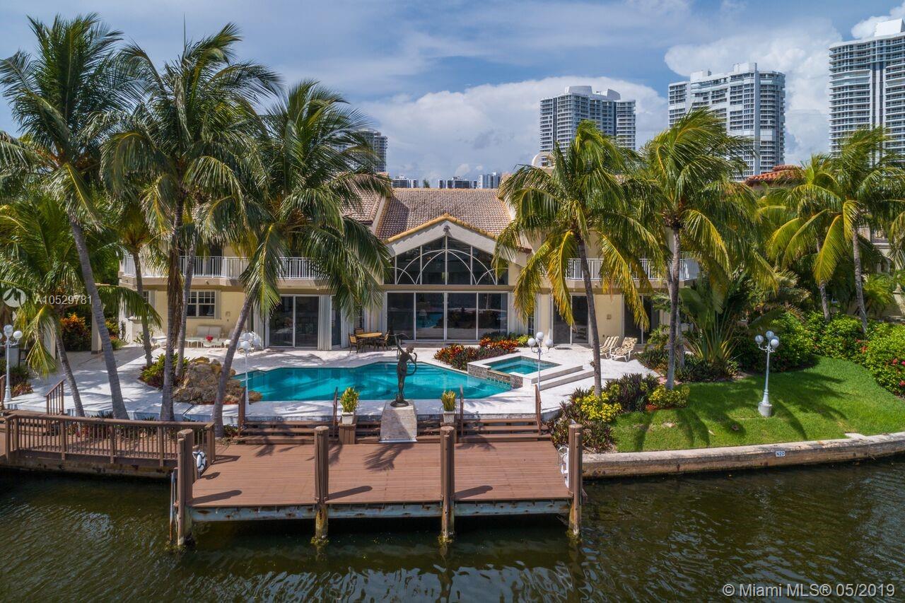 GOLDEN BEACH SEC F - Residential