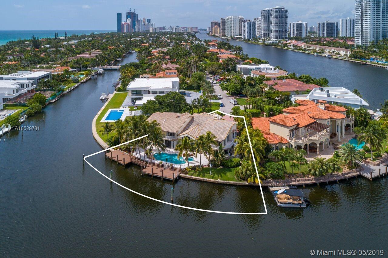 GOLDEN BEACH SEC F - Residential