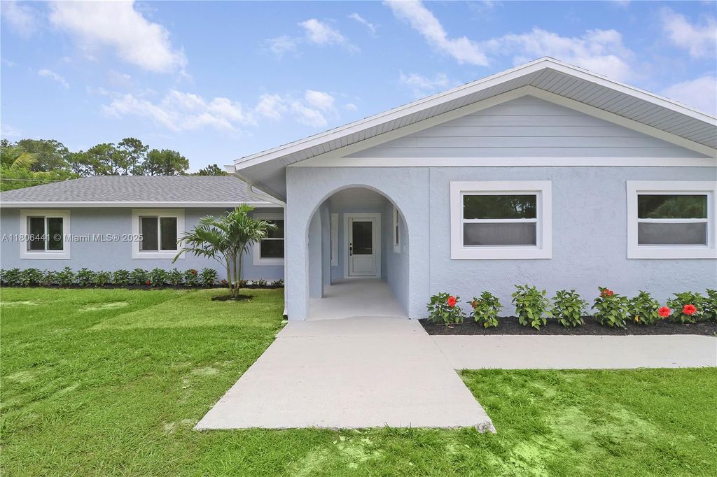 Photo of 12830 165th Road N, Jupiter, FL 33478 (MLS # A11806441)