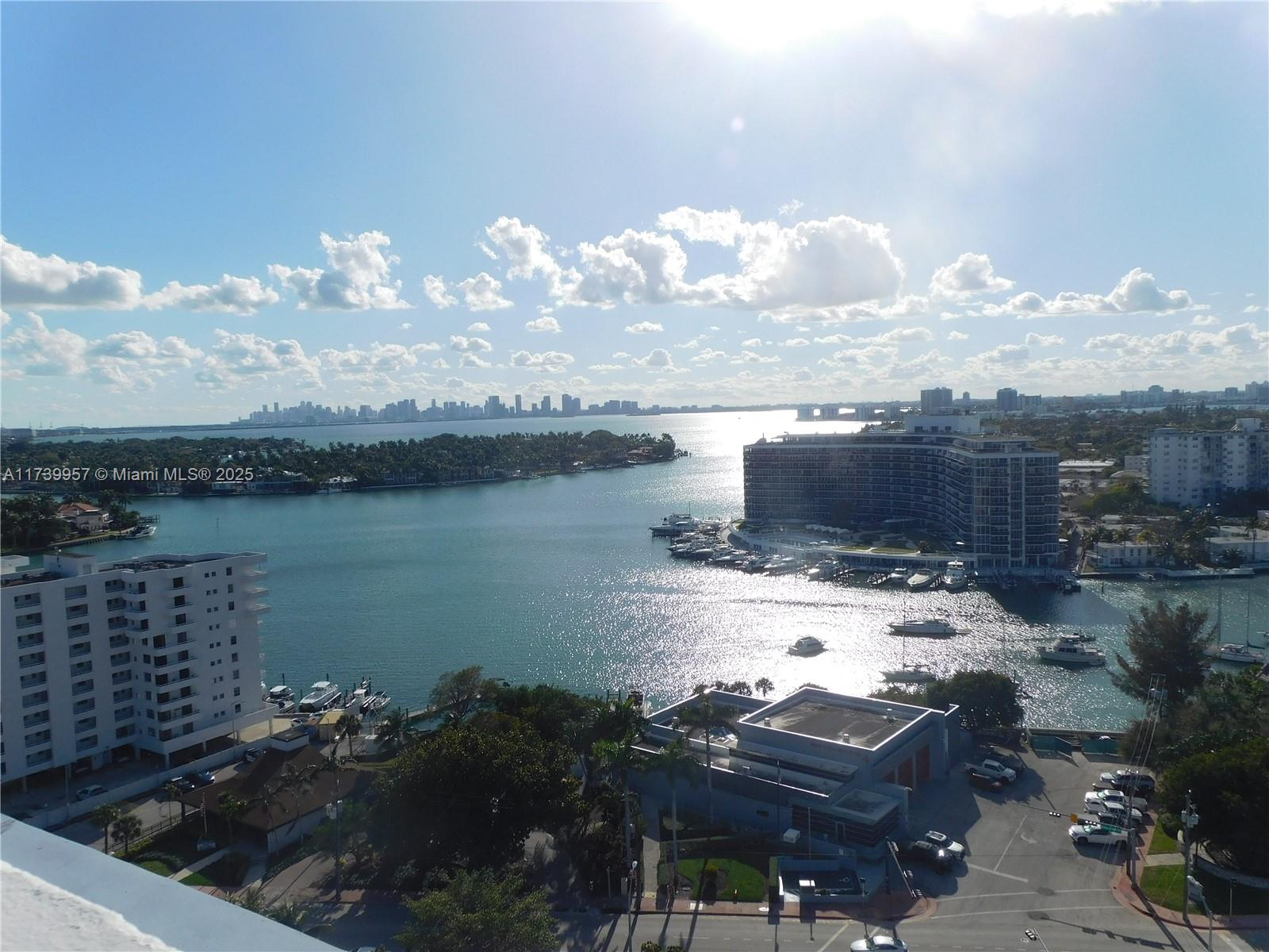 401 BLU OF NORTH BEACH CO - Residential