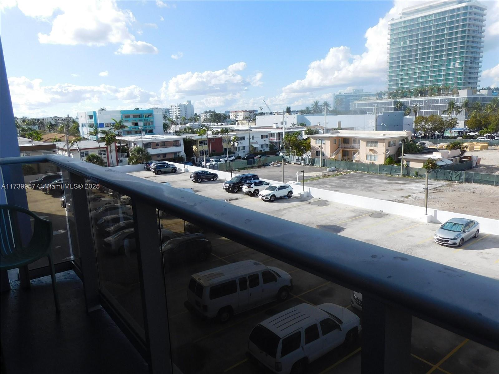 401 BLU OF NORTH BEACH CO - Residential