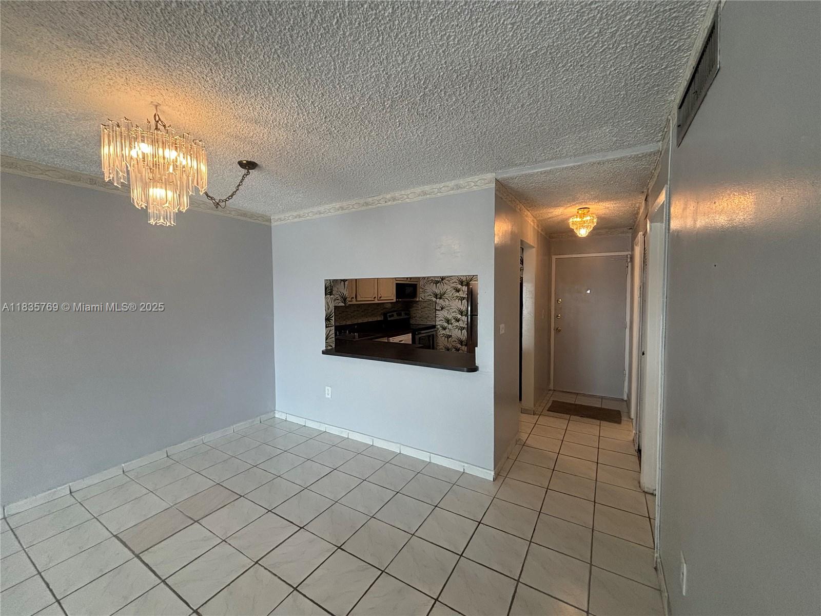 1000 Michigan Ave 502