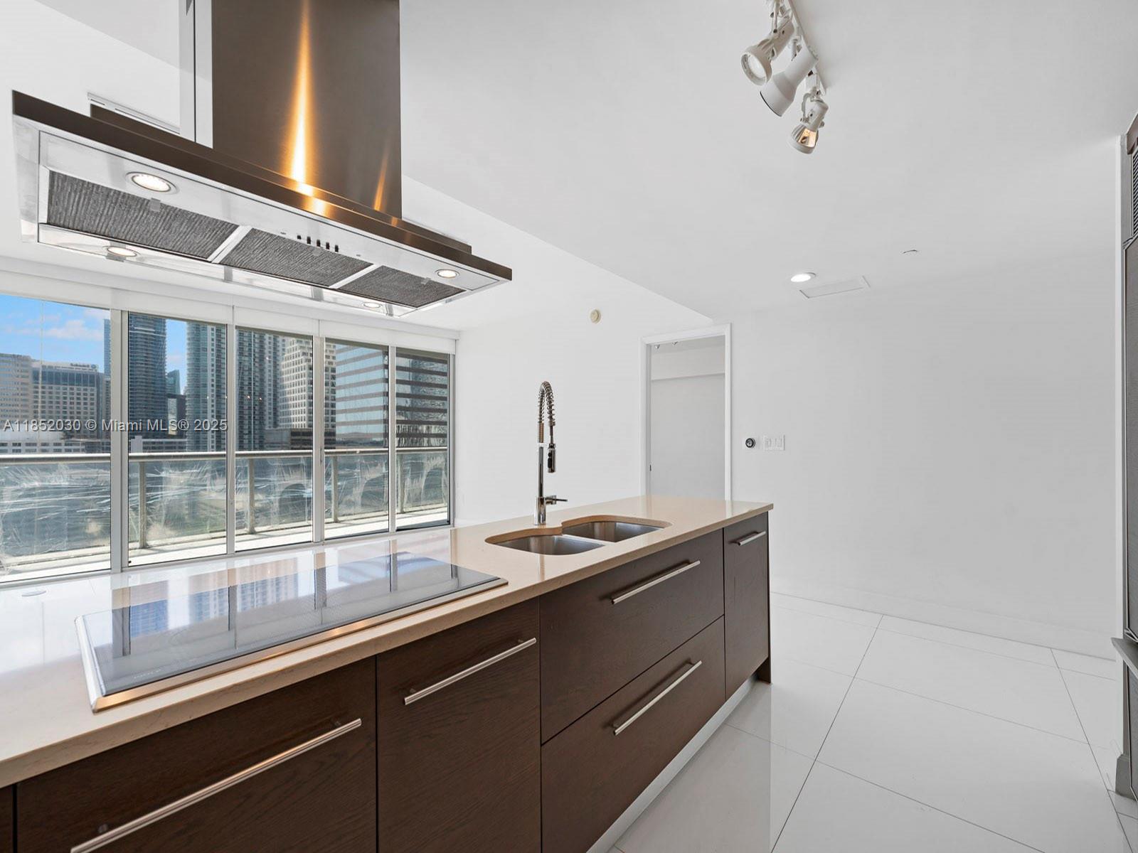 ICON BRICKELL NO TWO - Residential Lease