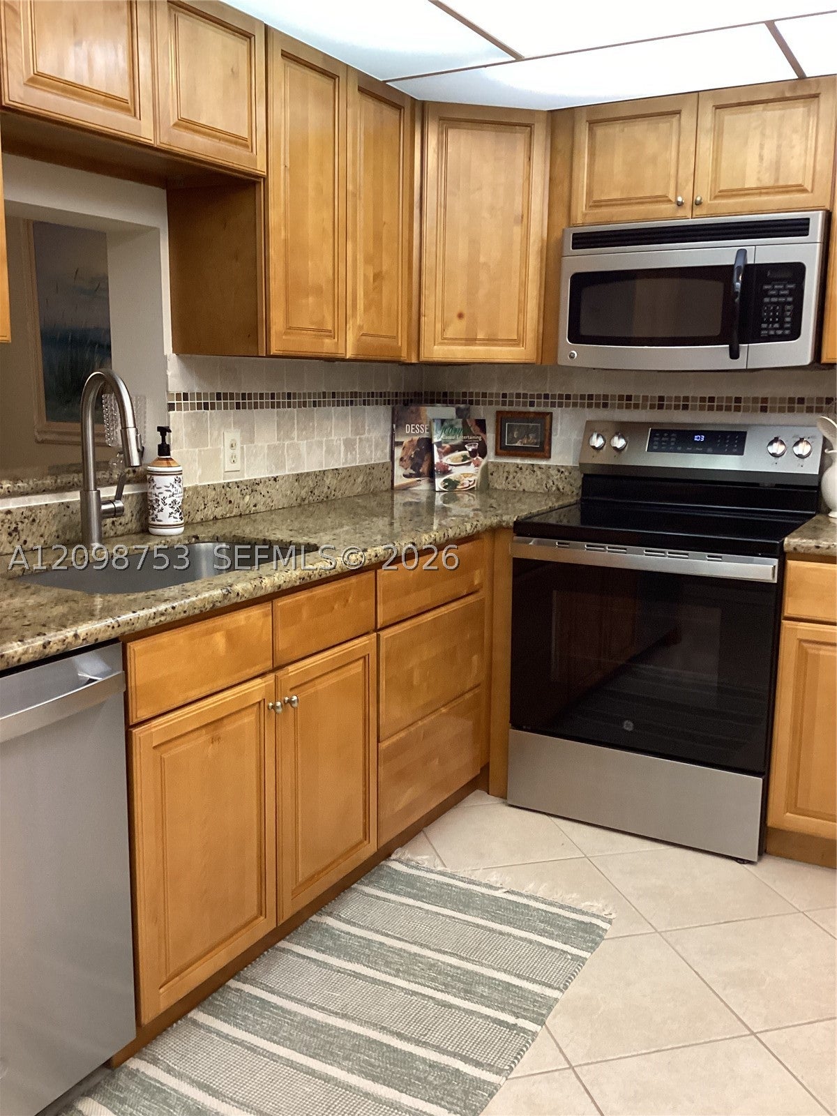 2405 Antigua Cir C3