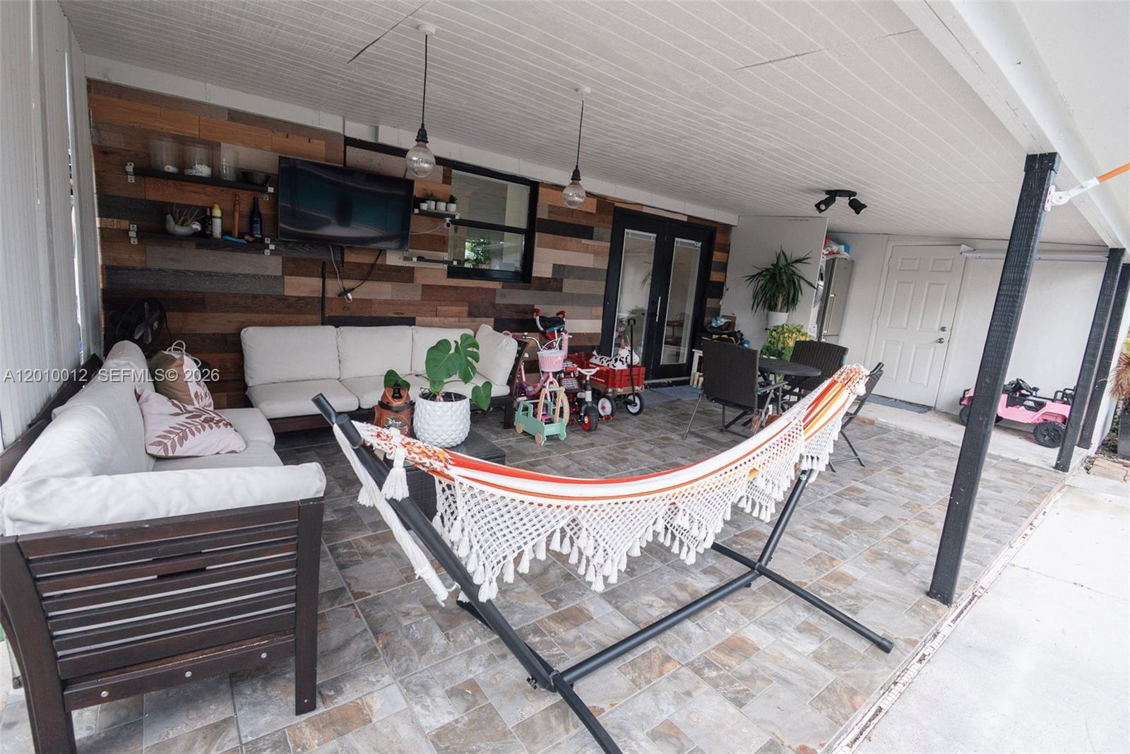 POMPANO HIGHLANDS 2ND ADD - Residential