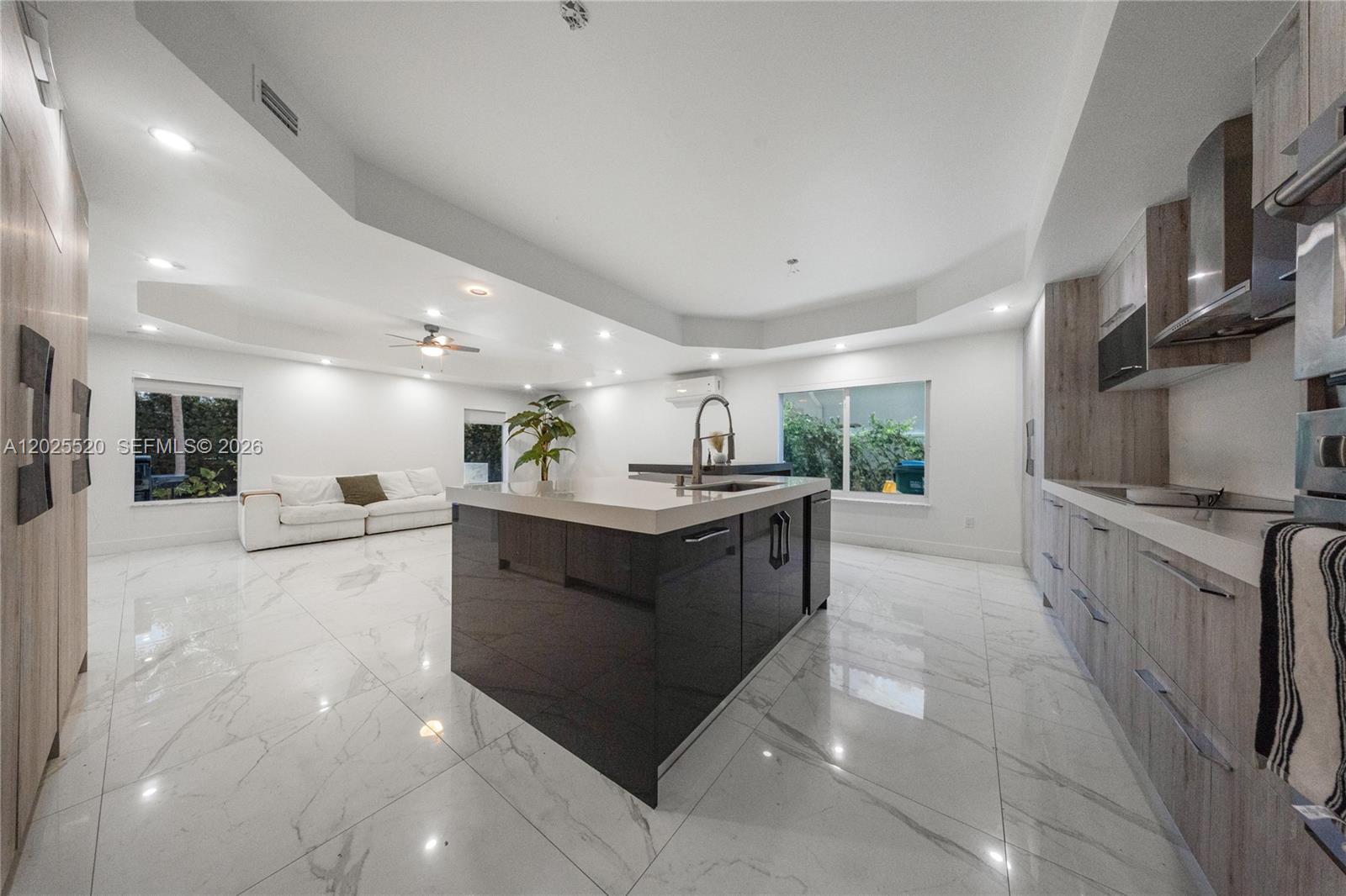 SILVERCEST LAKE ESTATES 1 - Residential