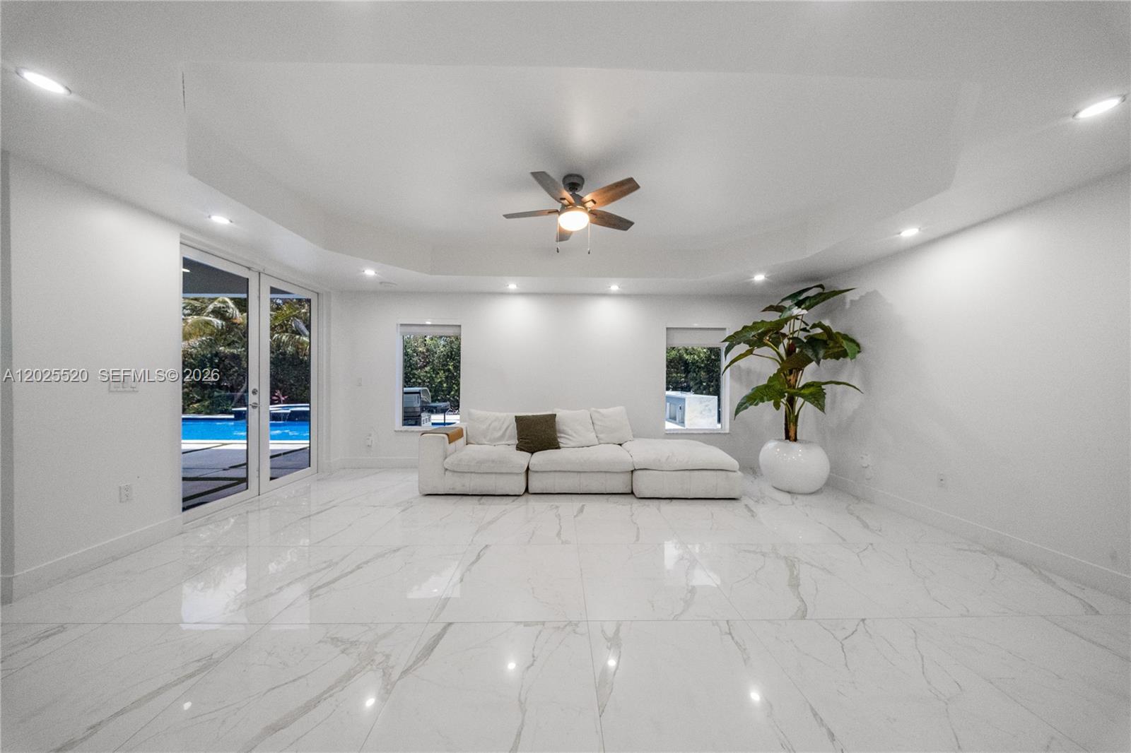 SILVERCEST LAKE ESTATES 1 - Residential