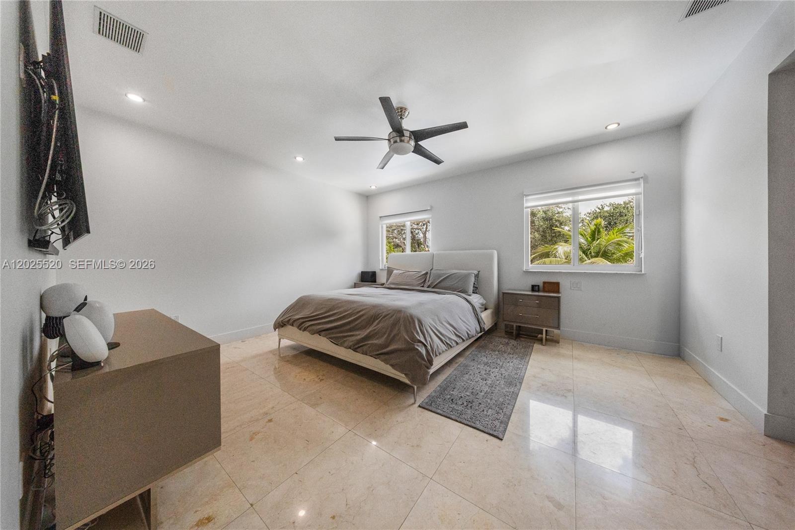 SILVERCEST LAKE ESTATES 1 - Residential