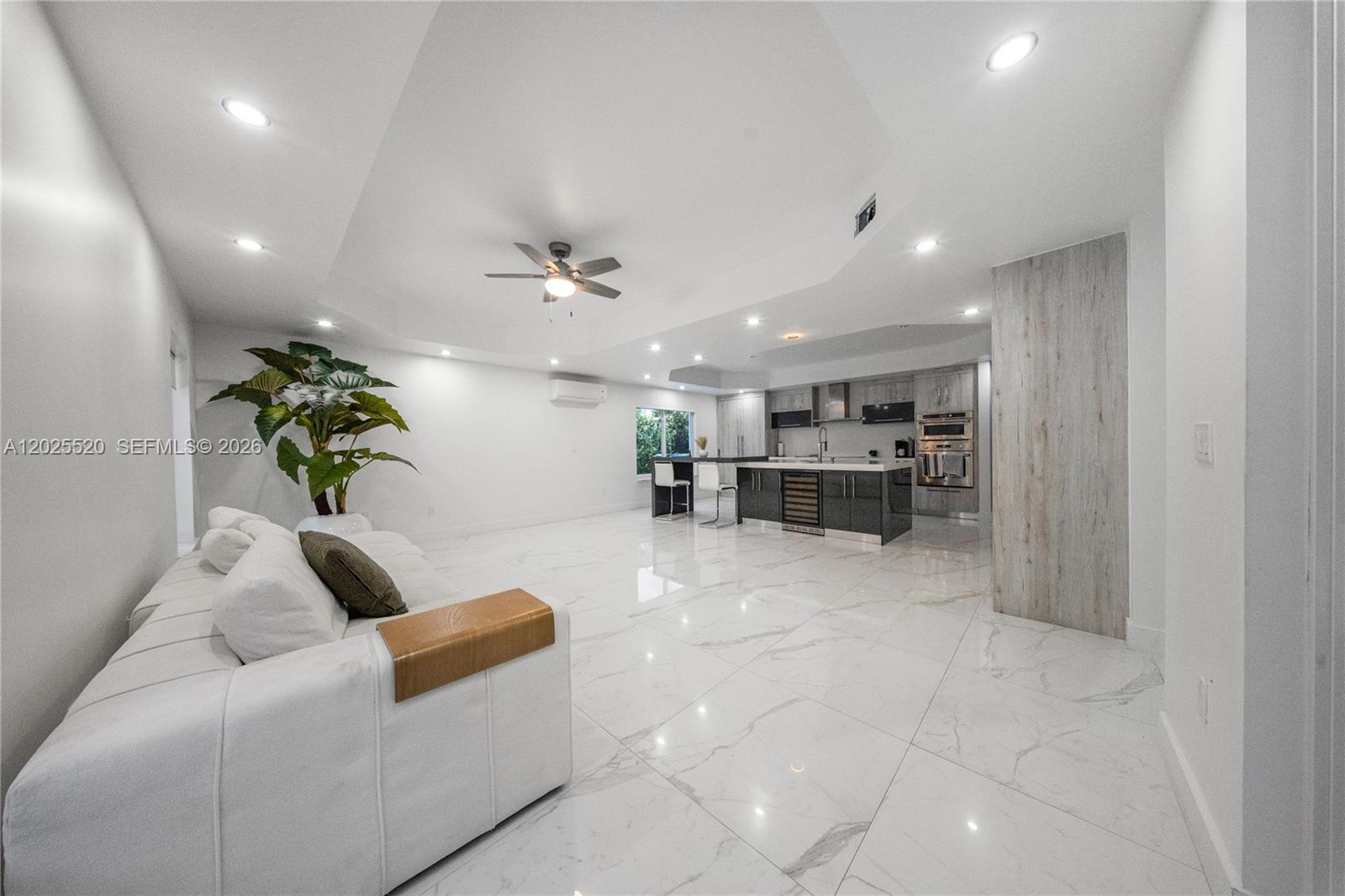 SILVERCEST LAKE ESTATES 1 - Residential