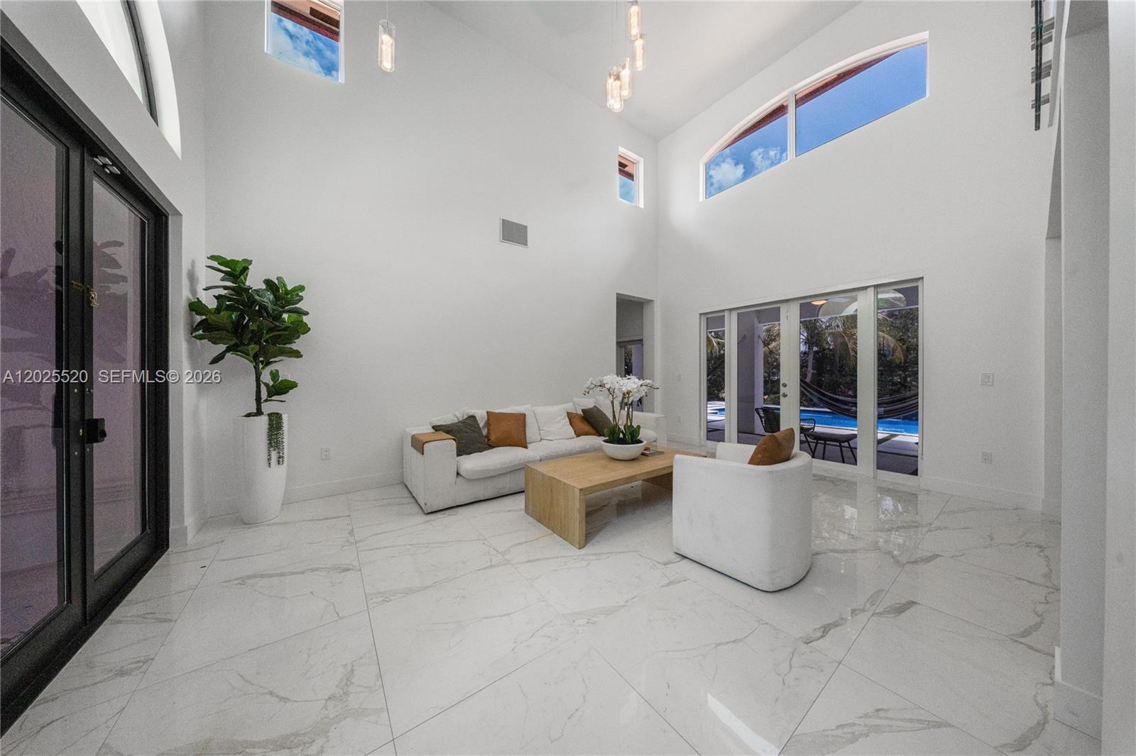 SILVERCEST LAKE ESTATES 1 - Residential