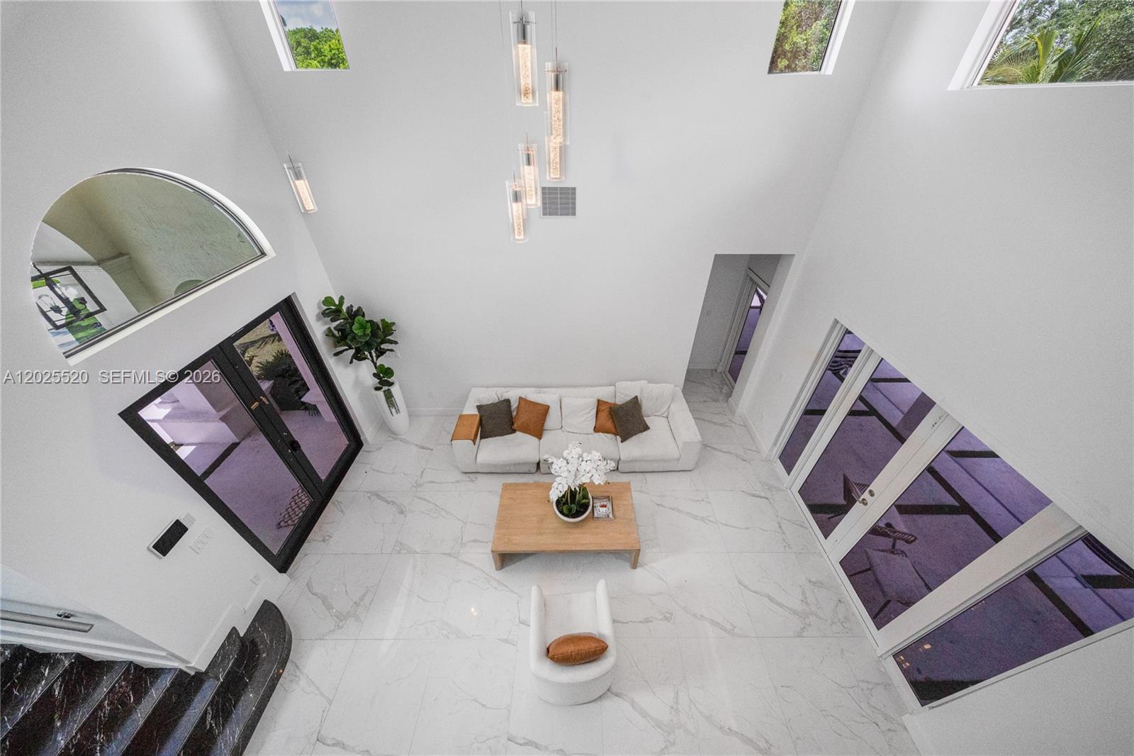 SILVERCEST LAKE ESTATES 1 - Residential