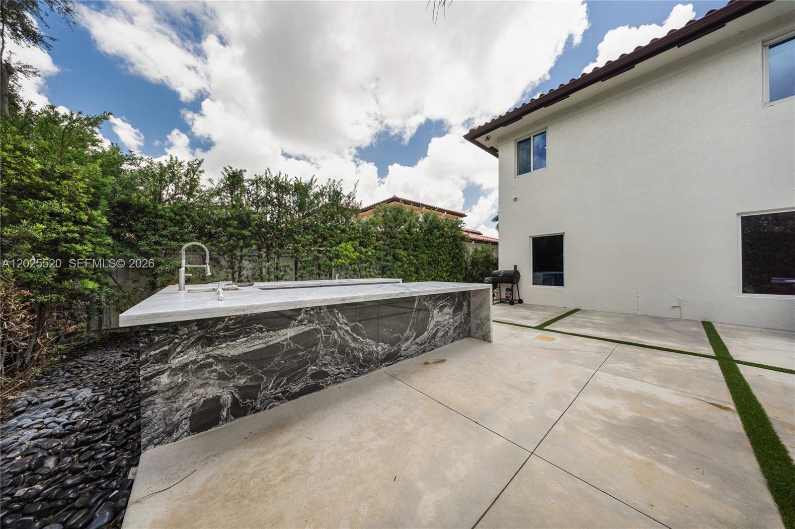 SILVERCEST LAKE ESTATES 1 - Residential