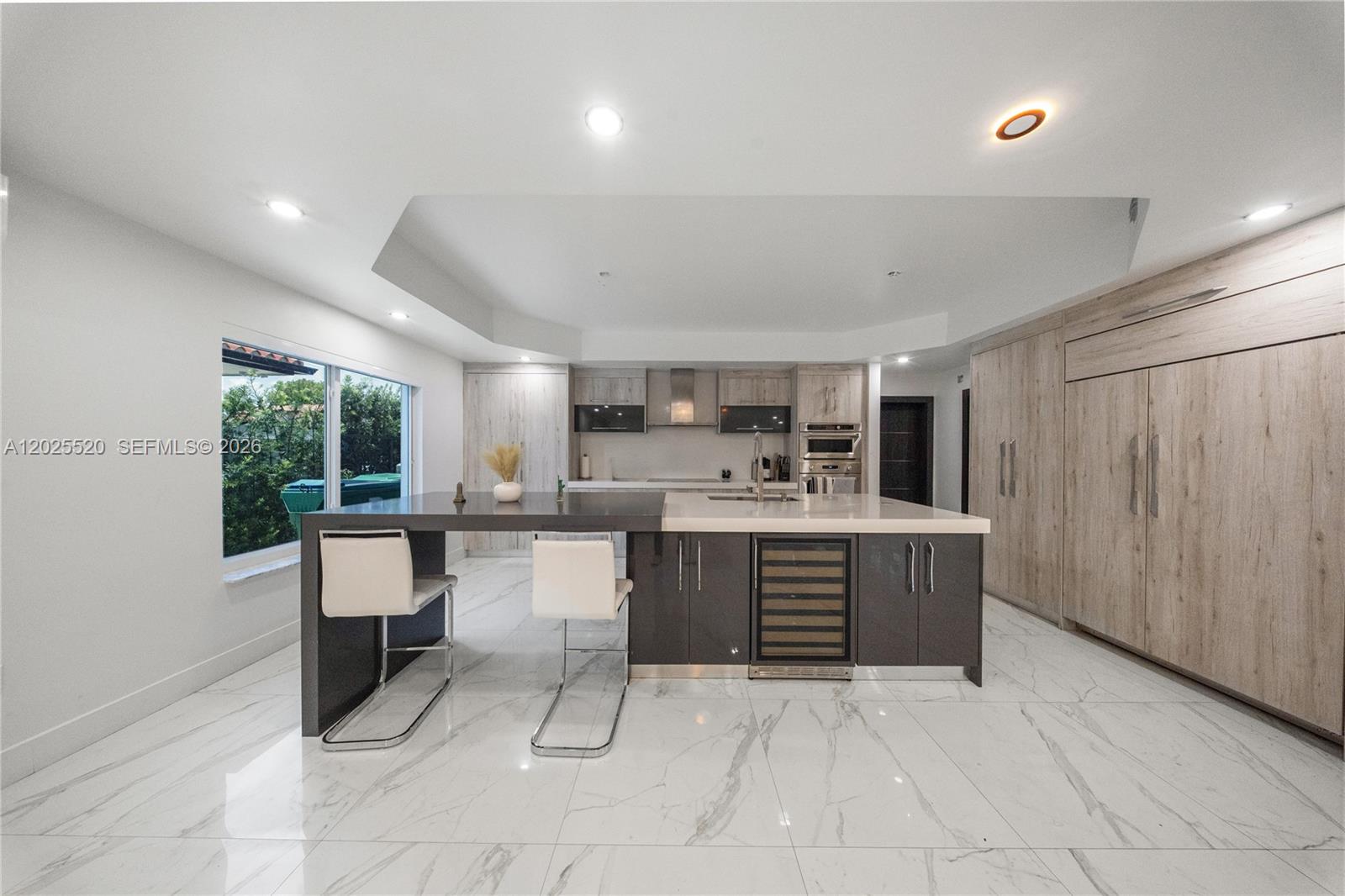SILVERCEST LAKE ESTATES 1 - Residential