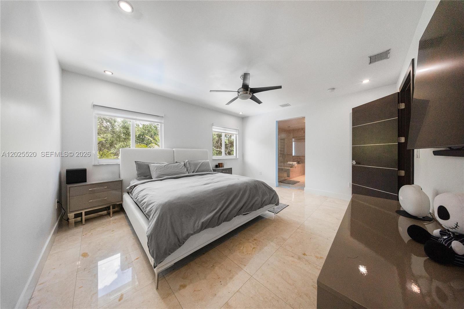 SILVERCEST LAKE ESTATES 1 - Residential