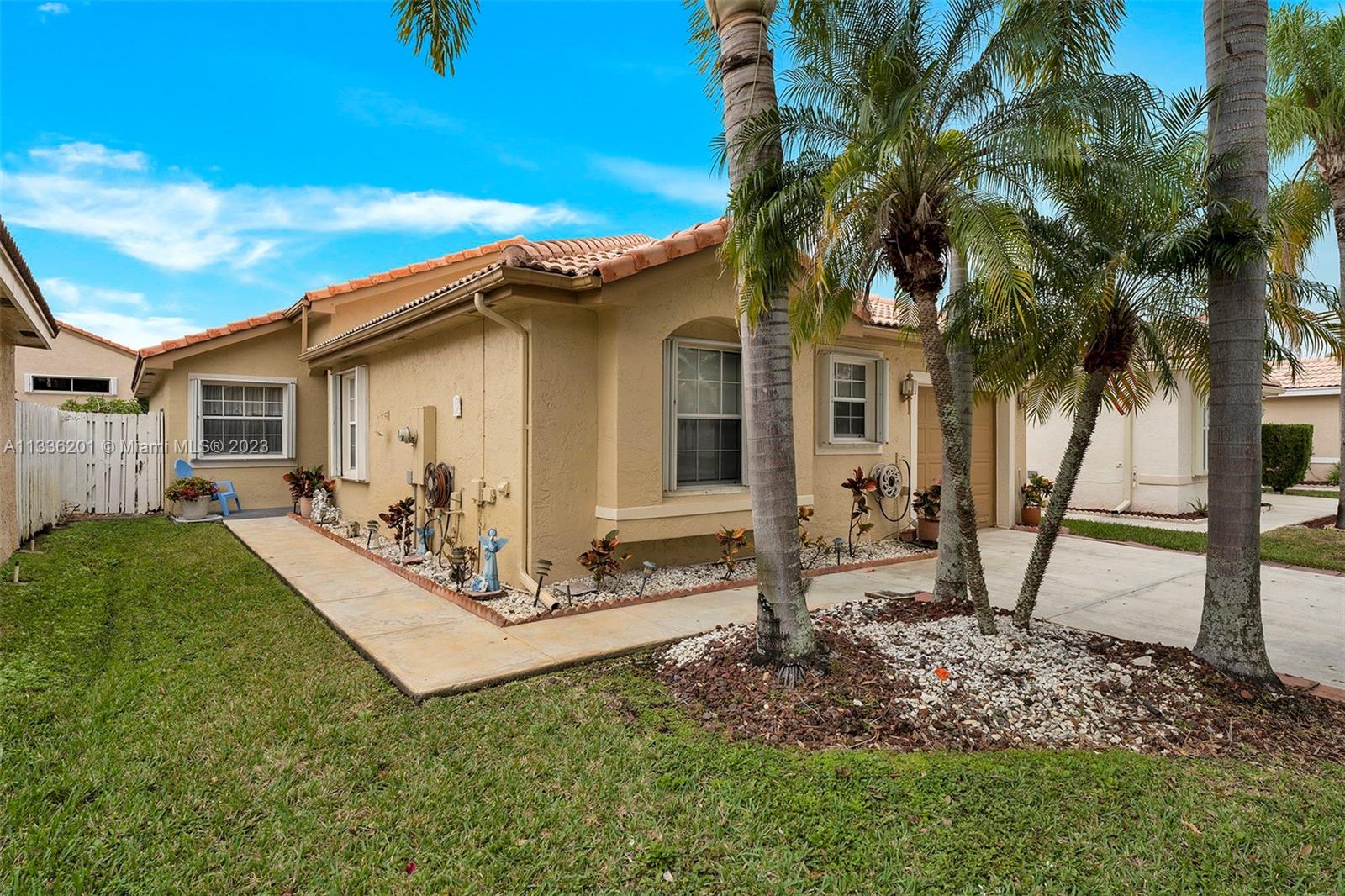 Photo 1 of 17 of 17752 SW 23rd St house