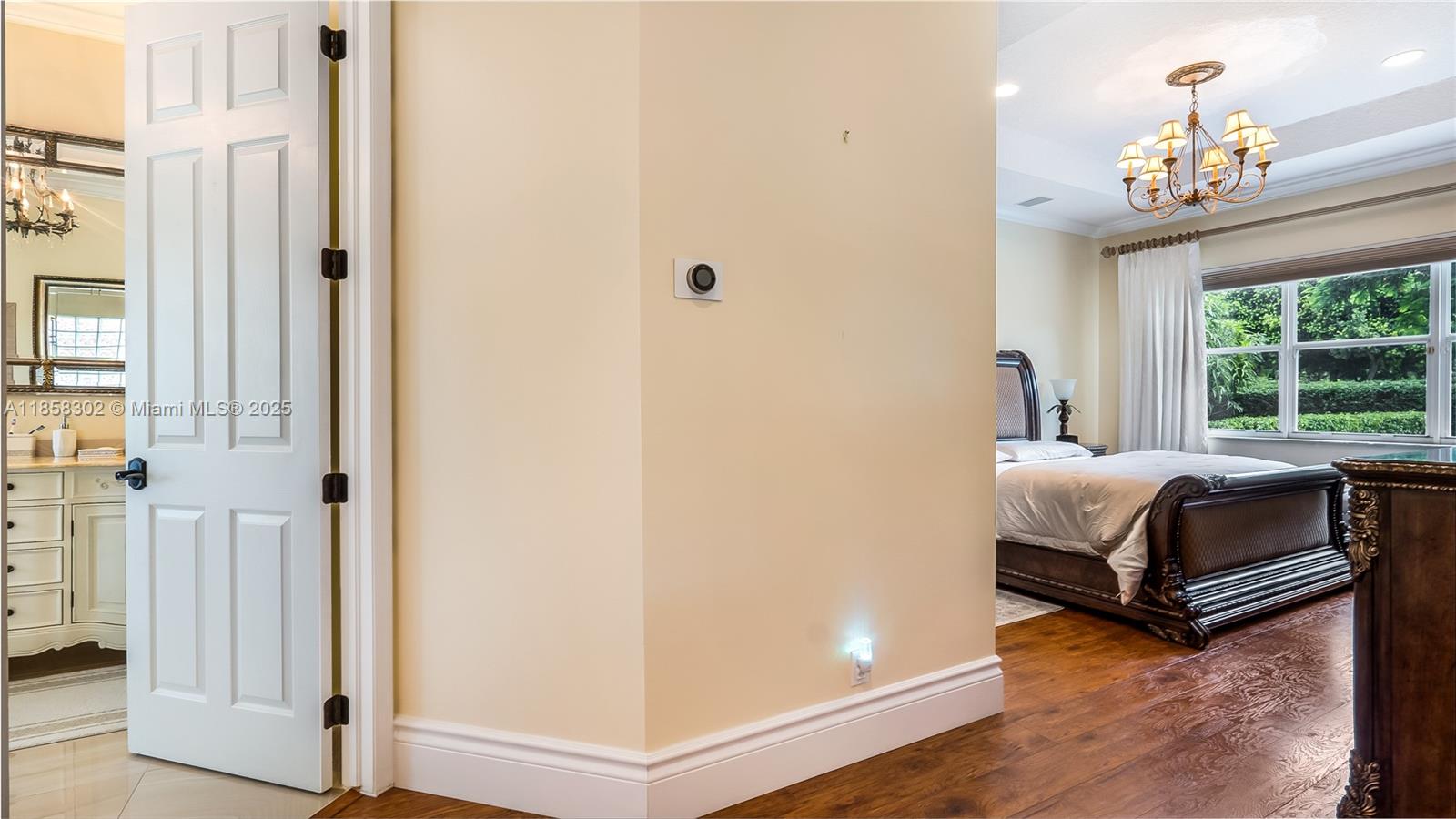 KENSINGTON - Residential