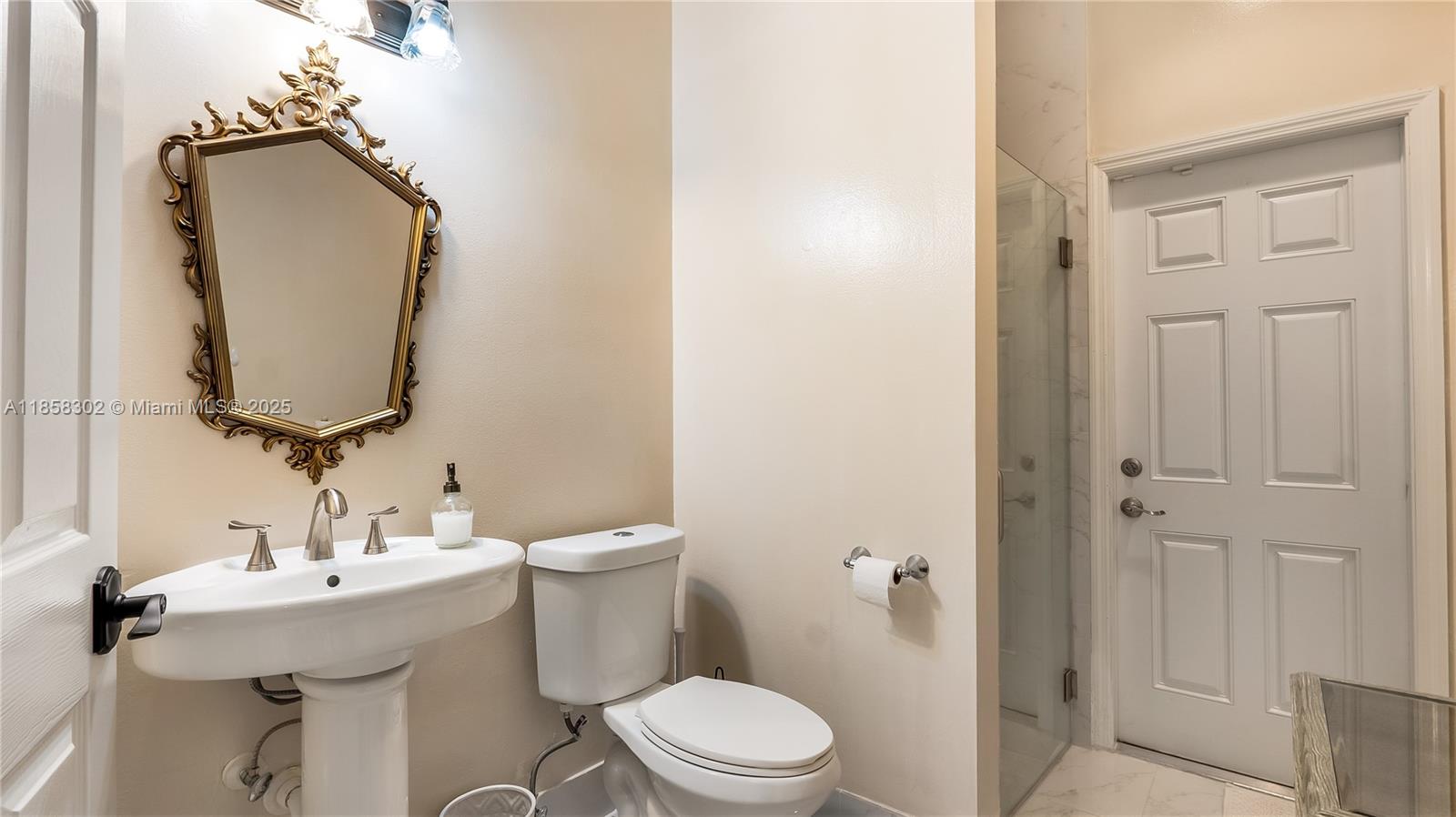 KENSINGTON - Residential