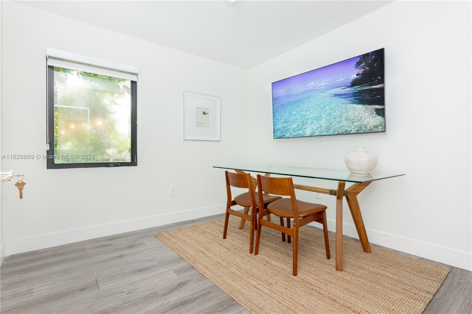 ARCHWOOD AMD PLAT - Residential Lease