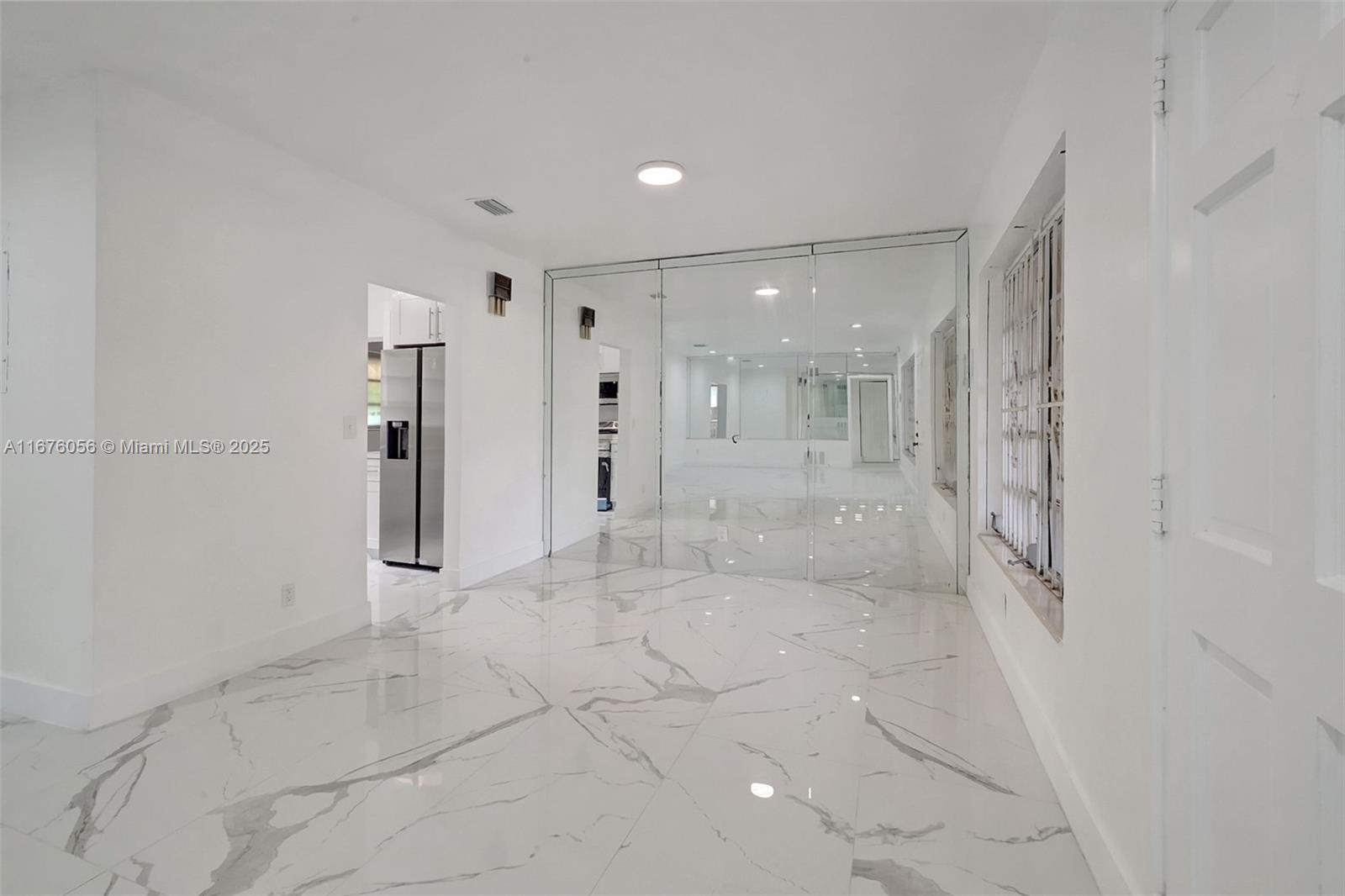 HOMEDALE - Residential
