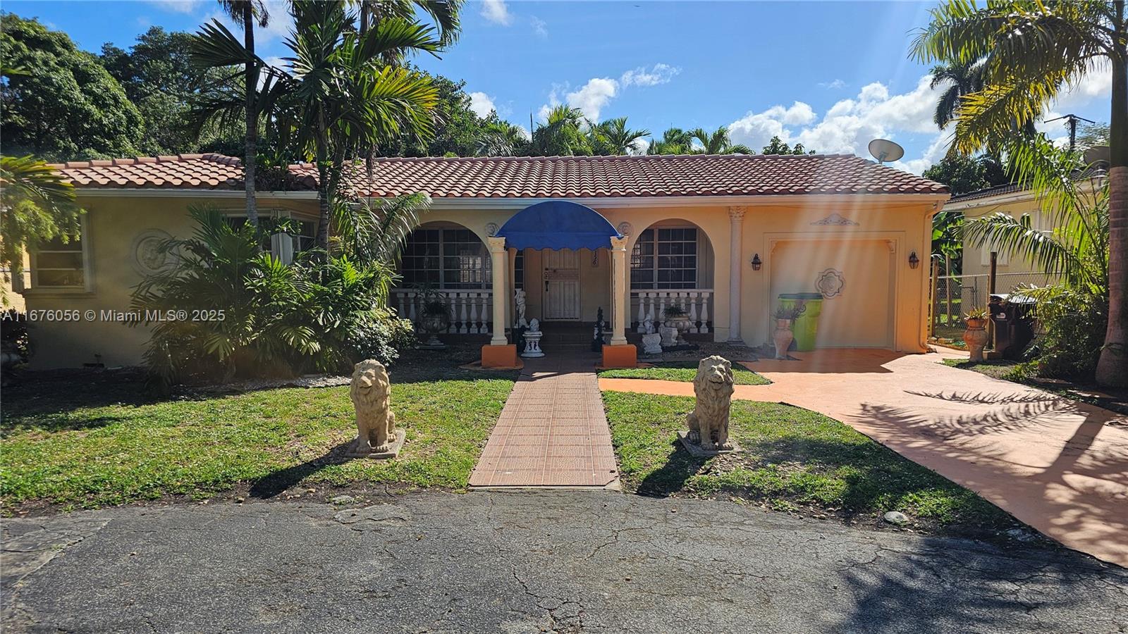 156 Nw 88th St, El Portal, Miami-Dade County, Florida - 3 Bedrooms  
2 Bathrooms - 